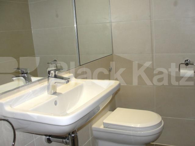 			NEW INSTRUCTION, 5 Bedroom, 1 bath, 1 reception House			 Rothsay Street, London Bridge